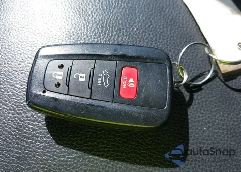 2020 Toyota Rav4 Xle from USA, damaged, VIN 2T3P1RFV5LC087253